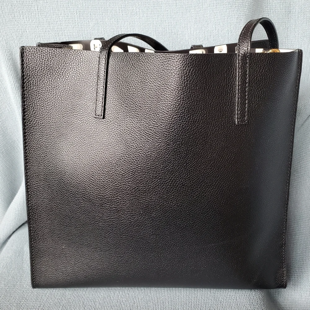 Marc Jacobs Black Leather Tote Sleek Design - Picture 10 of 16